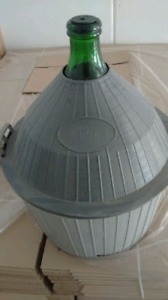 Demijohn