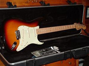  Fender American Deluxe Strat with ohsc