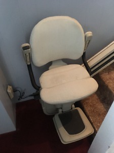 For sale Electric Savaria stair lift