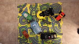 Play cars and road puzzle