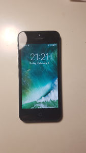 **UNLOCKED** iphone 5 32g black