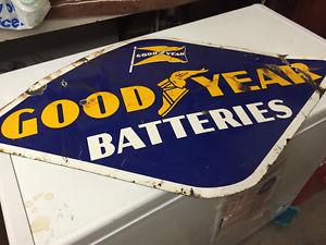 Wanted: Buying old advertising items*tins*cans* signs
