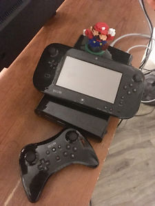 WiiU With Pro Controller Super Mario Builder