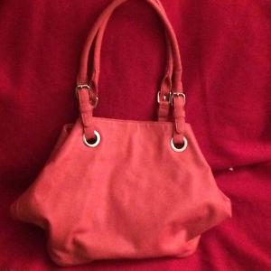 Women's pink purse not free