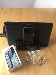 iPhone 4S 64 gig with Sony speaker/Charger