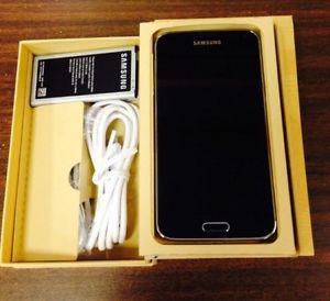 in the box pristine condition Samsung Galaxy S5 with a case