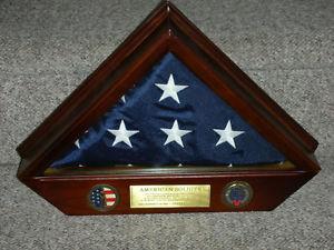 AMERICAN SOLDIER FLAG DISPLAY CASE
