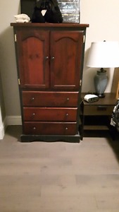 Armoire for sale in great condition