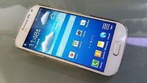 Samsung galaxy S4 locked to Rogers/chatr/fido in good