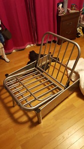 Single Futon chair/bed frame