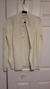 Cozy winter white cardigan-new with tags