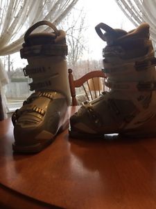 Girl's Downhill Ski Boots