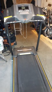 Horizon CT5 Treadmill