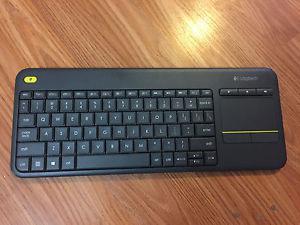 K400 wireless touch keyboard