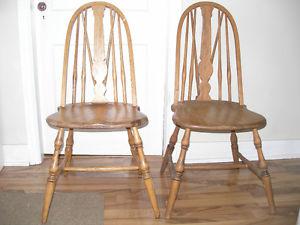 Set of 2 kitchen chairs