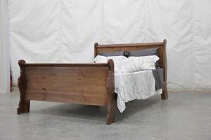 Solid Pine Queen Sleigh Bed in Cherry Finish