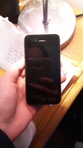 iPhone 4 Black 8gb Telus