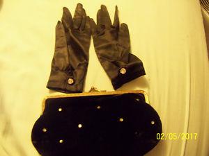 small vintage purse and gloves