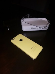 16gb iPhone 5c yellow for sale