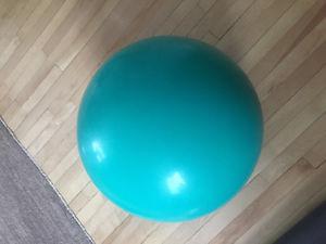 60 cm Fitness exercise gym yoga ball, no pump