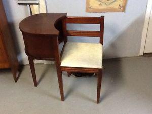 Antique/vintage gossip bench telephone seat/chair