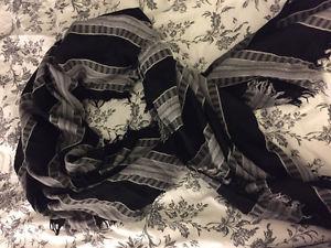 Aritzia Striped Blanket scarf