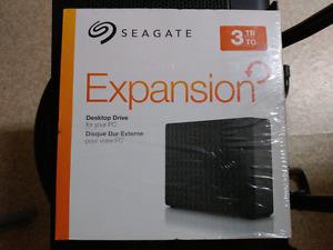 Brand new in box 3tb Seagate USB external Hard drive
