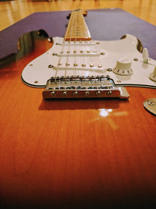 Fender Stratocaster (Mint)