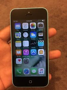 Iphone 5c 16gb locked with Rogers