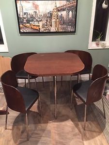 Kitchen/Bistro (IKEA) set of table and four chairs