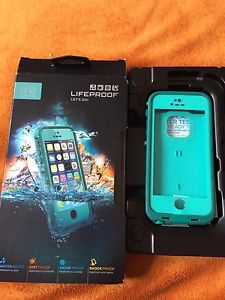 LifeProof iPhone 5/5s phone case