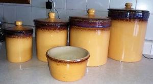 Medalta Redcliff 4 piece canister set & Bowl