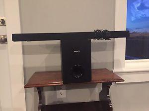 Phillips sound bar with wired subwoofer