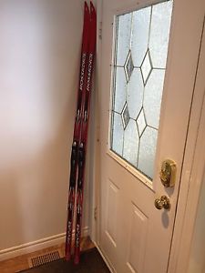 Rossignol x country skis 205
