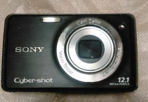 Sony Cyber Shot 12.1mp Digital Camera