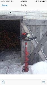 8" Eskimo Gas powered Ice Auger