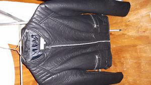 Beautiful NEW leather jacket size small
