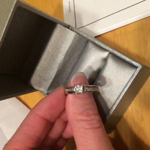Engagement ring for sale
