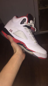 Jordan's 5 "Fire Red" size 7y