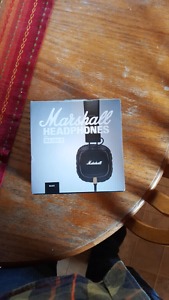 Marshall Major II headphones
