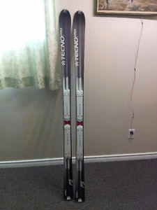 NEW SKIS(173cm) /NOT USE