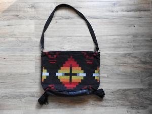 Purse / handbag - $10