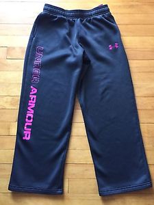 Under Armour Storm youth medium loose fit sweat pants