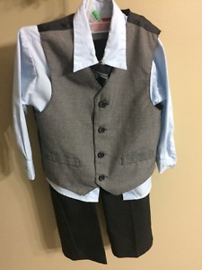 Very cute shirt,vest, pants and tie