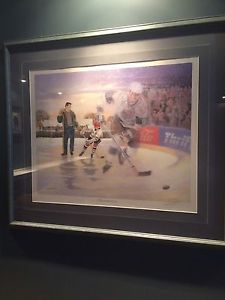 Wayne Gretzky/James Lumbers Framed Print