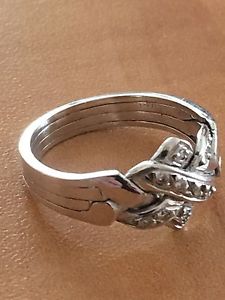 14K White Gold Puzzle Ring