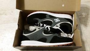 Brand new dc shoes