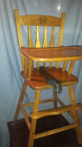 Highchair solid wood maple