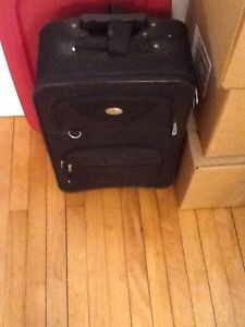 Jetstream carry on suitcase