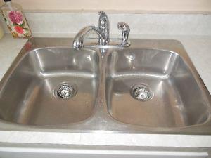 Moen Kitchen SinK Tap With FREE Sink - Renovating